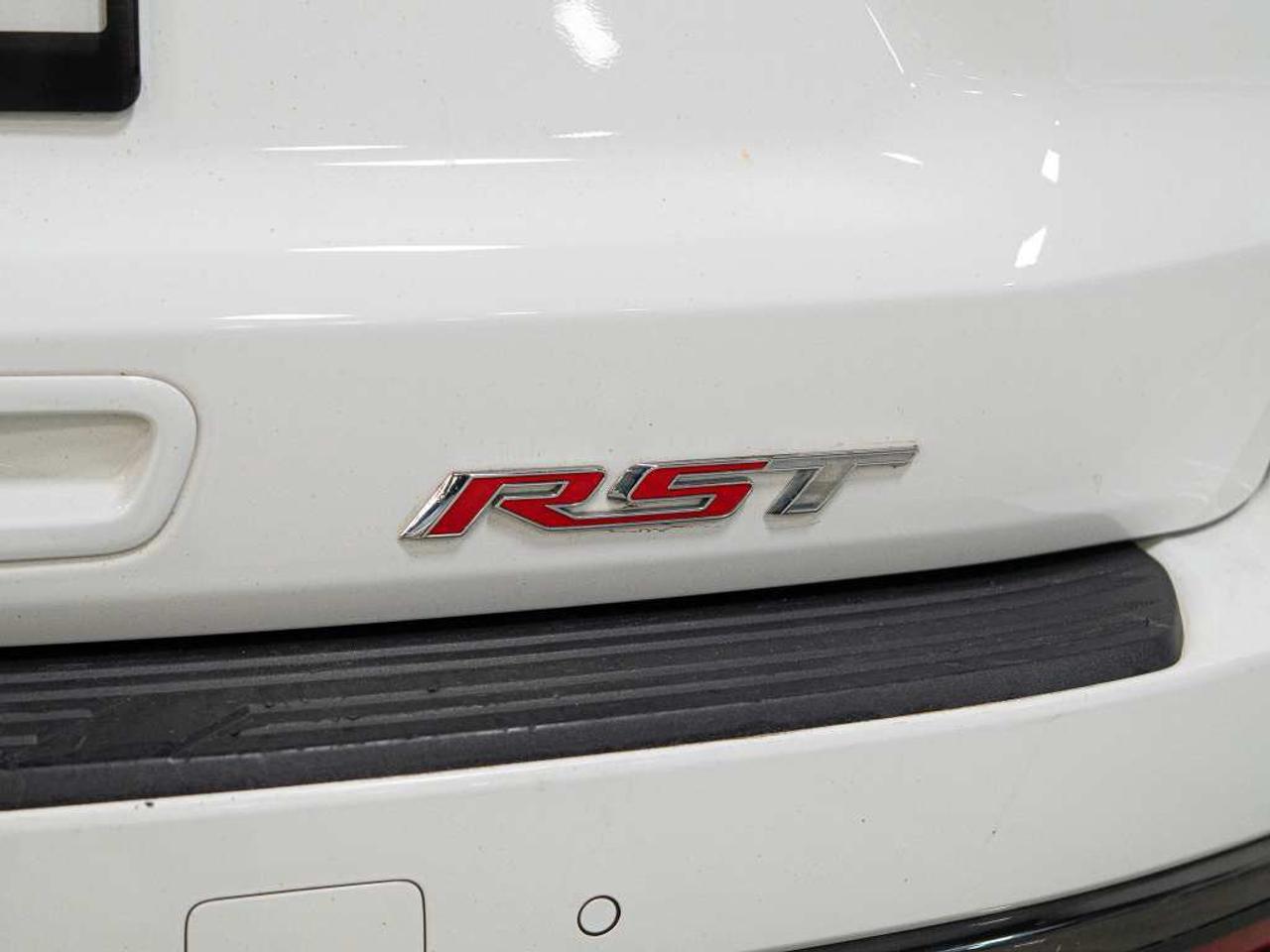 2021 Chevrolet Suburban RST | 1SP PKG | 8 PASS | BOSE | PANO | 22 IN Photo