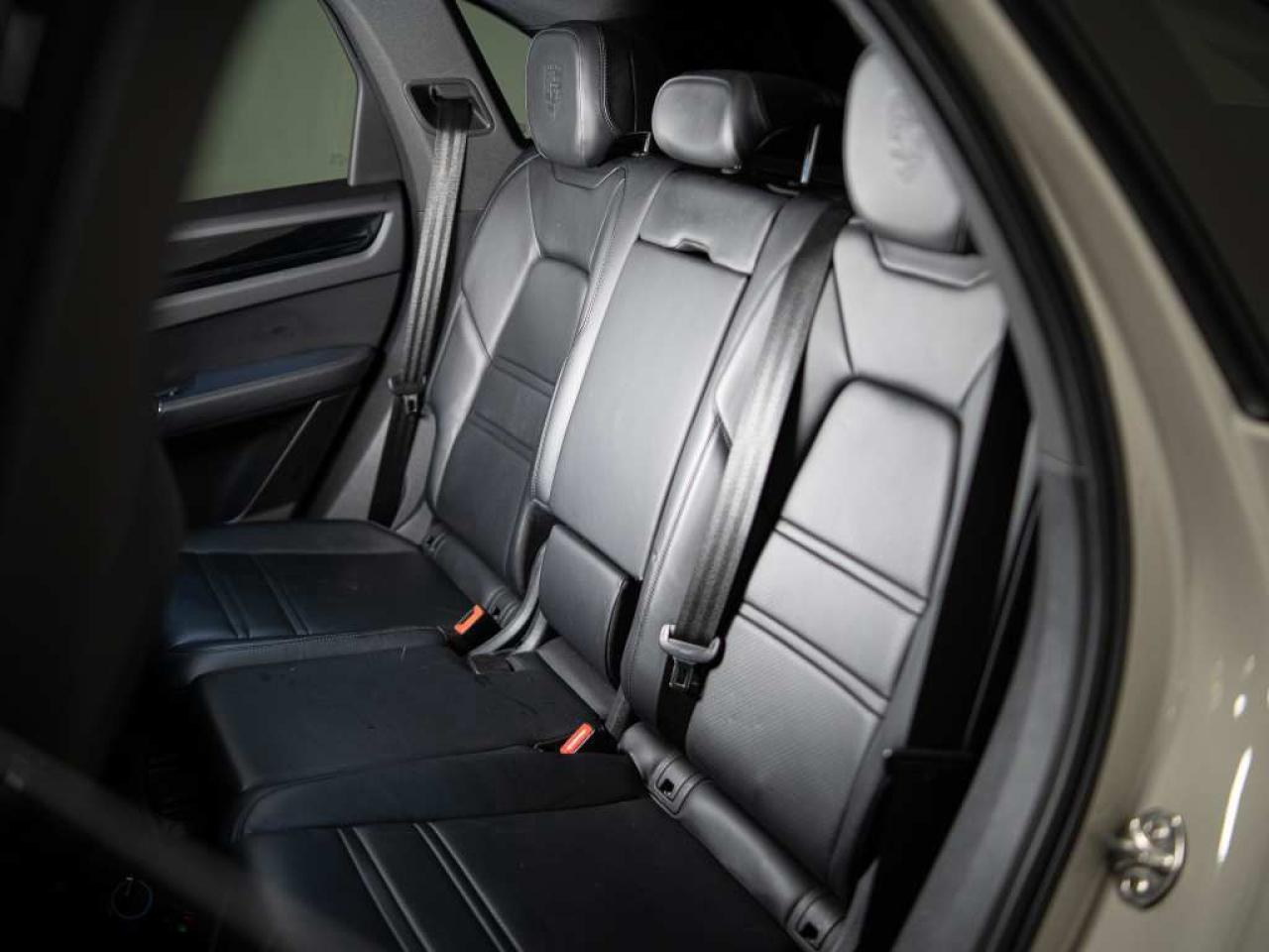 2021 Porsche Cayenne PREMIUM PLUS PKG | BOSE | PANO Photo