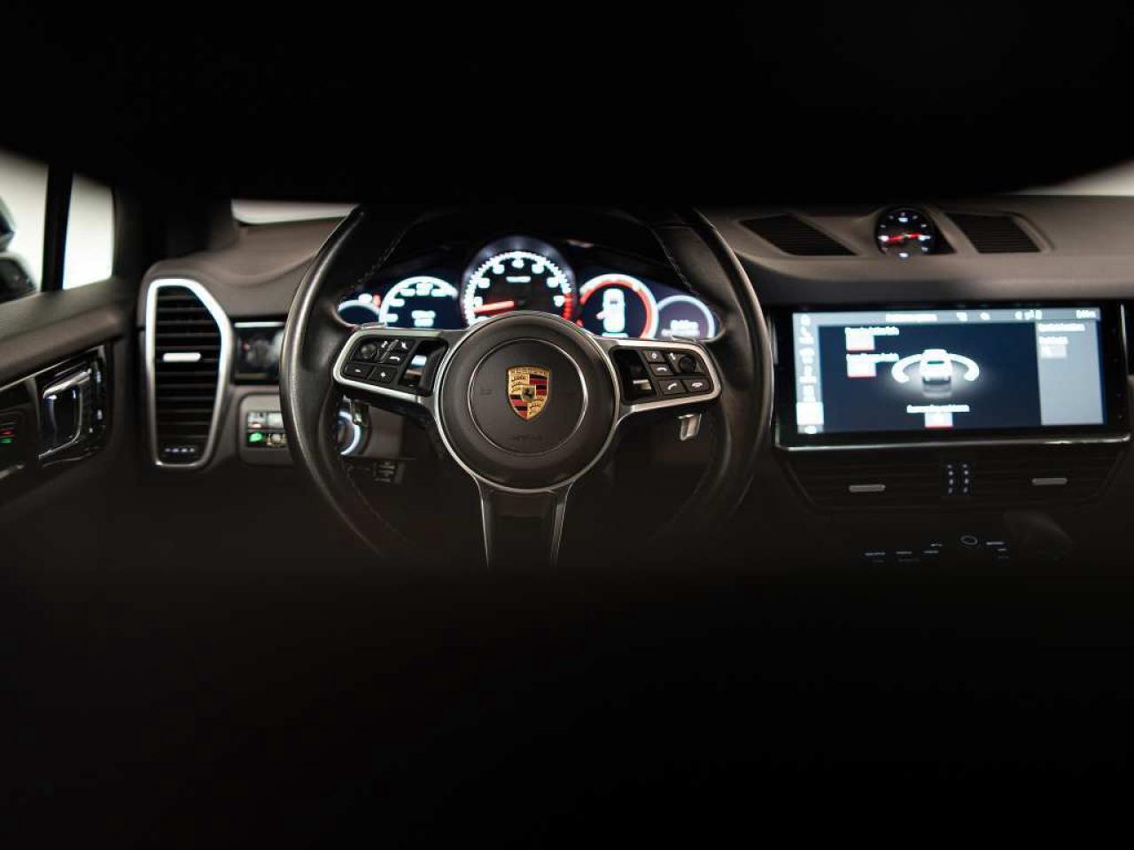 2021 Porsche Cayenne PREMIUM PLUS PKG | BOSE | PANO Photo