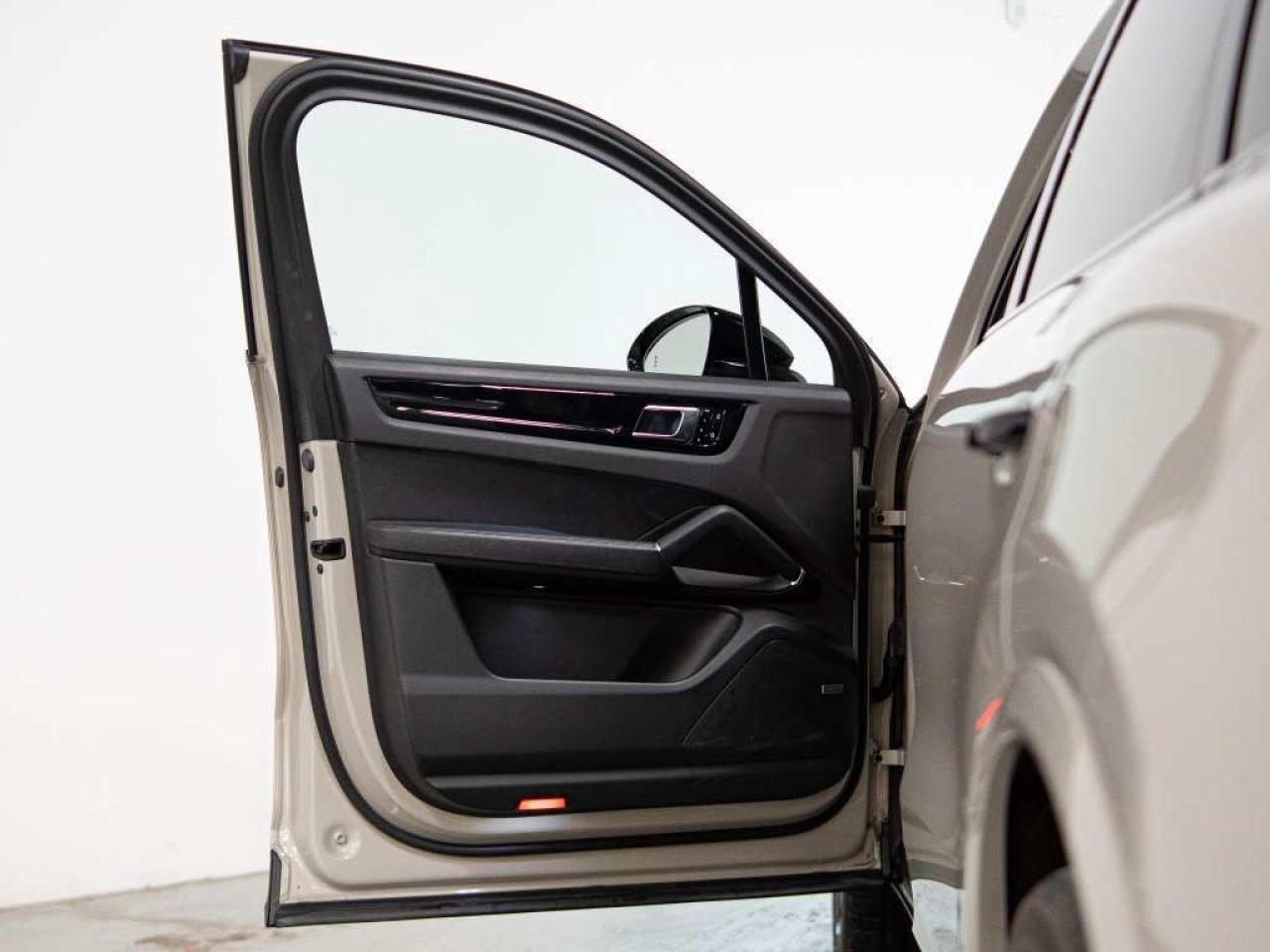 2021 Porsche Cayenne PREMIUM PLUS PKG | BOSE | PANO Photo