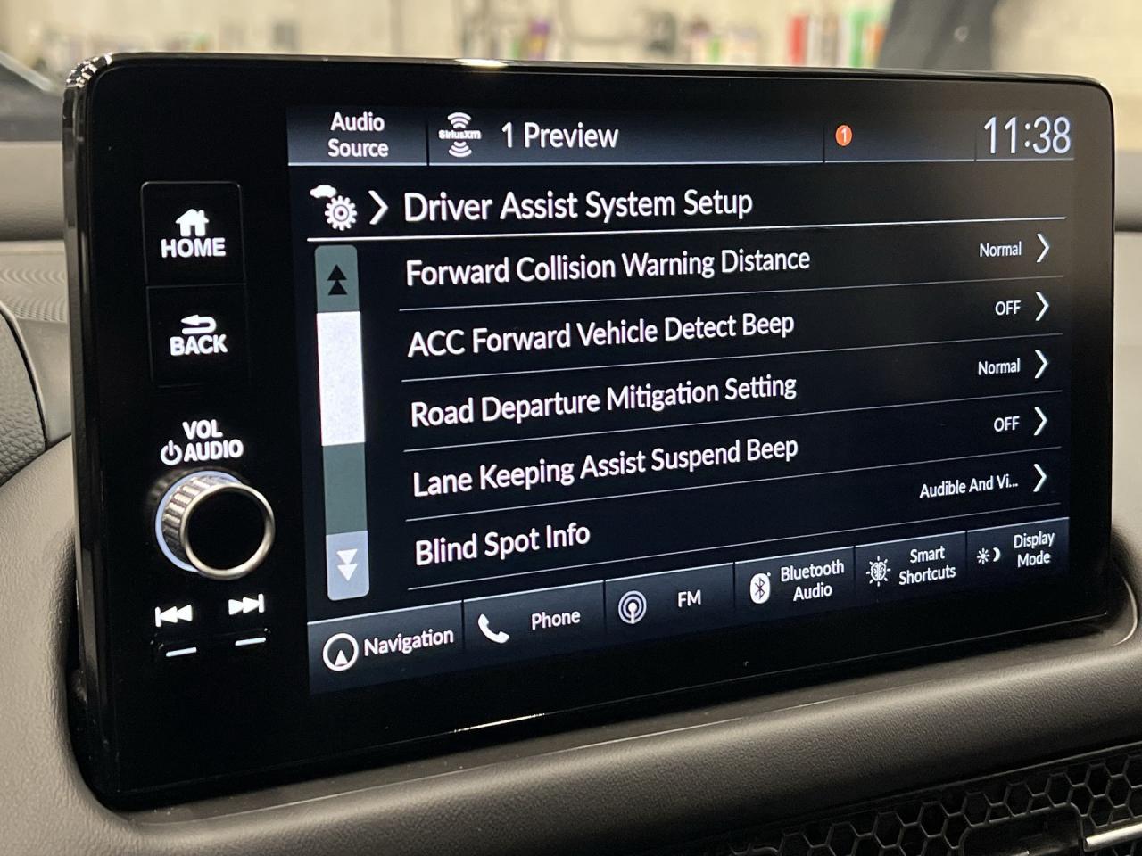 2023 Honda HR-V EX-L NAVI | LOW KMS! | HTD LEATHER | SUNROOF | NAV Photo