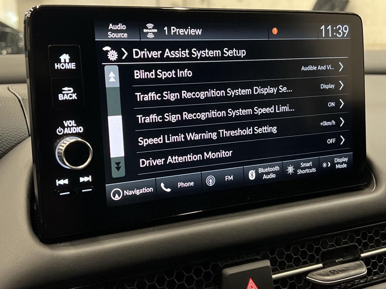 2023 Honda HR-V EX-L NAVI | LOW KMS! | HTD LEATHER | SUNROOF | NAV Photo