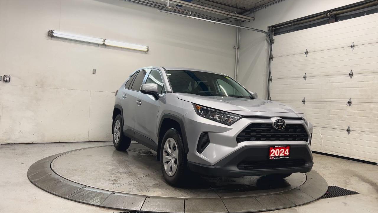 2024 Toyota RAV4 AWD | CARPLAY | HEATED SEATS | ADAPT. CRUISE | A/C Photo2