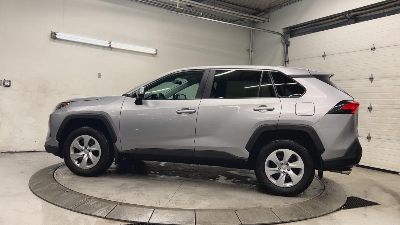 2024 Toyota RAV4 AWD | CARPLAY | HEATED SEATS | ADAPT. CRUISE | A/C Photo