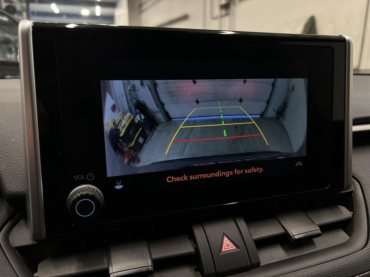 2024 Toyota RAV4 AWD | CARPLAY | HEATED SEATS | ADAPT. CRUISE | A/C Photo
