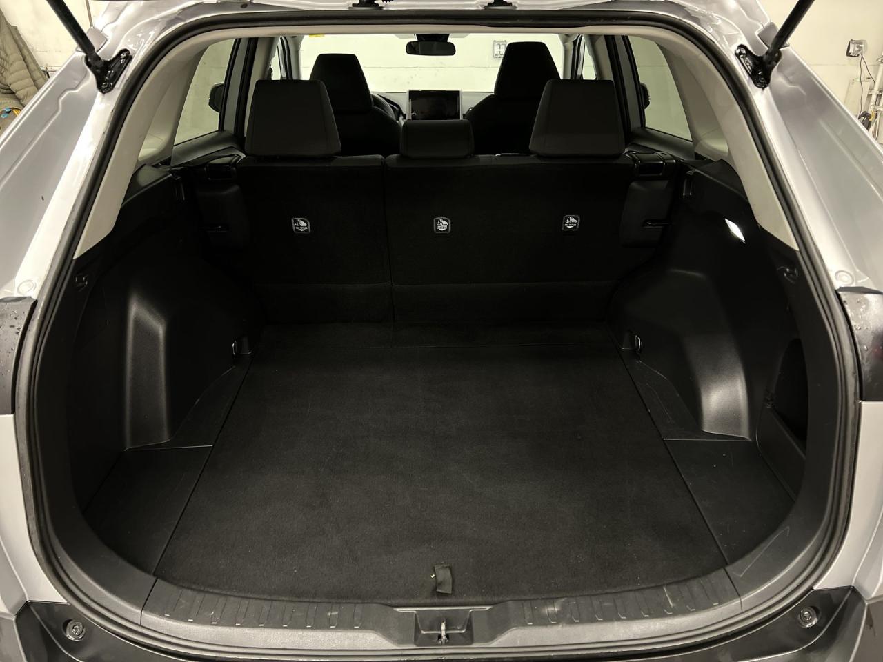 2024 Toyota RAV4 AWD | CARPLAY | HEATED SEATS | ADAPT. CRUISE | A/C Photo