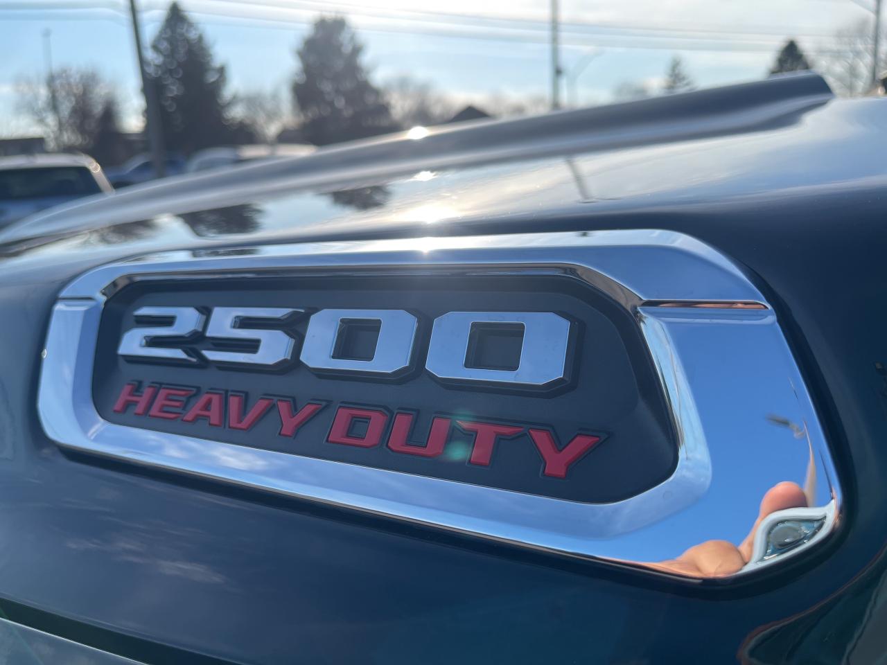 2022 RAM 2500 Crew Cab 6.7 CUMMINS / VENTED HTD SEATS / RMT START / NAV Photo