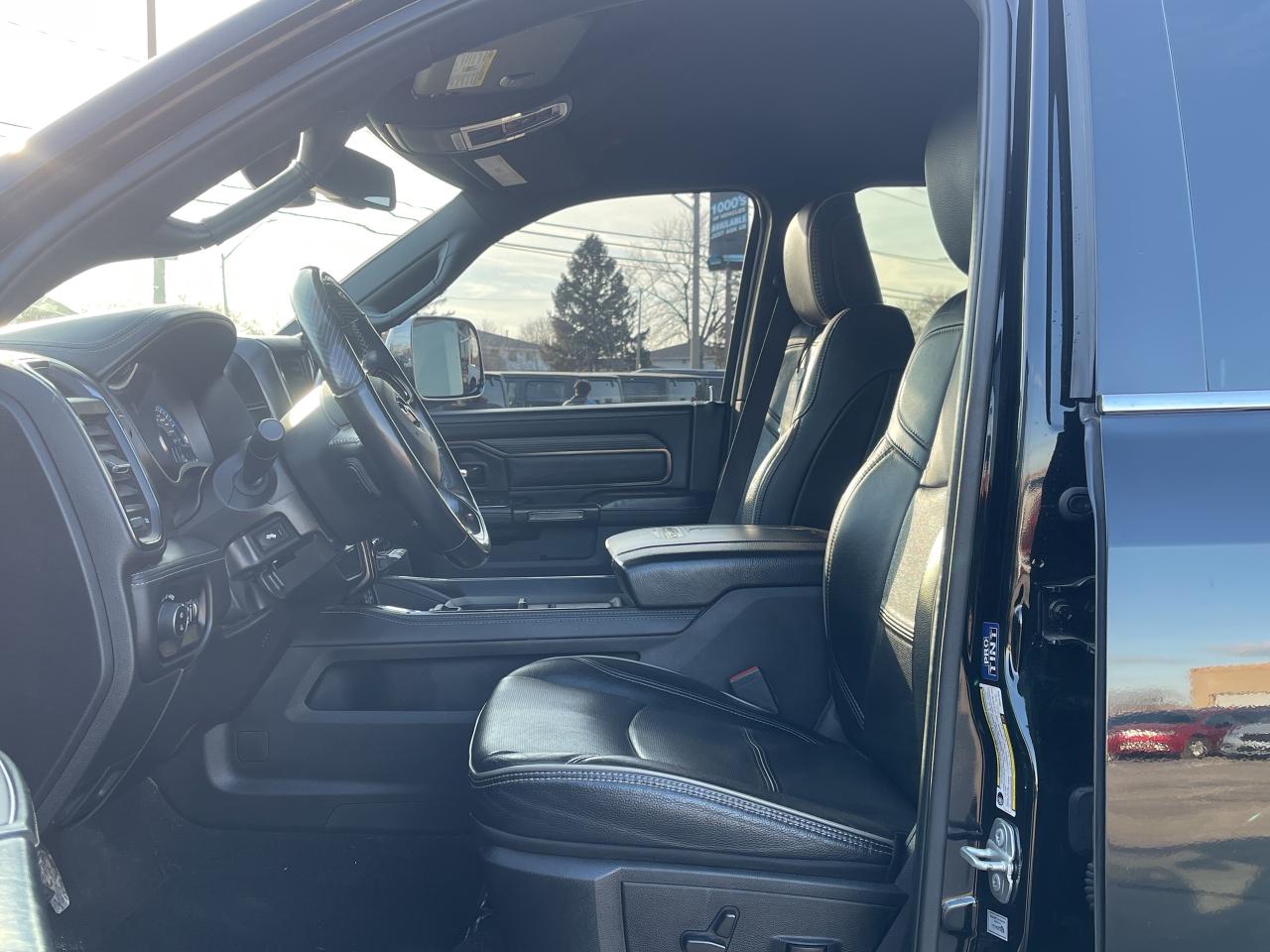 2022 RAM 2500 Crew Cab 6.7 CUMMINS / VENTED HTD SEATS / RMT START / NAV Photo