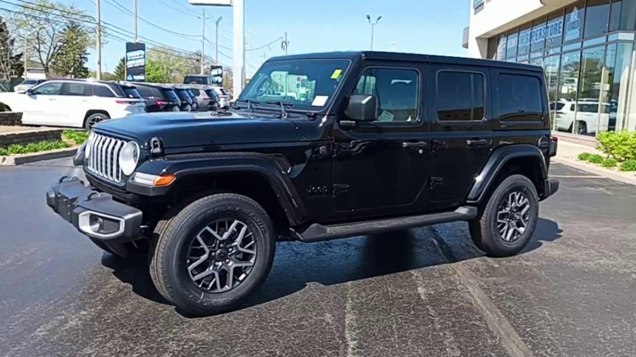 2025 Jeep Wrangler LEATHER/NAV/BODY COLOR TOP Photo