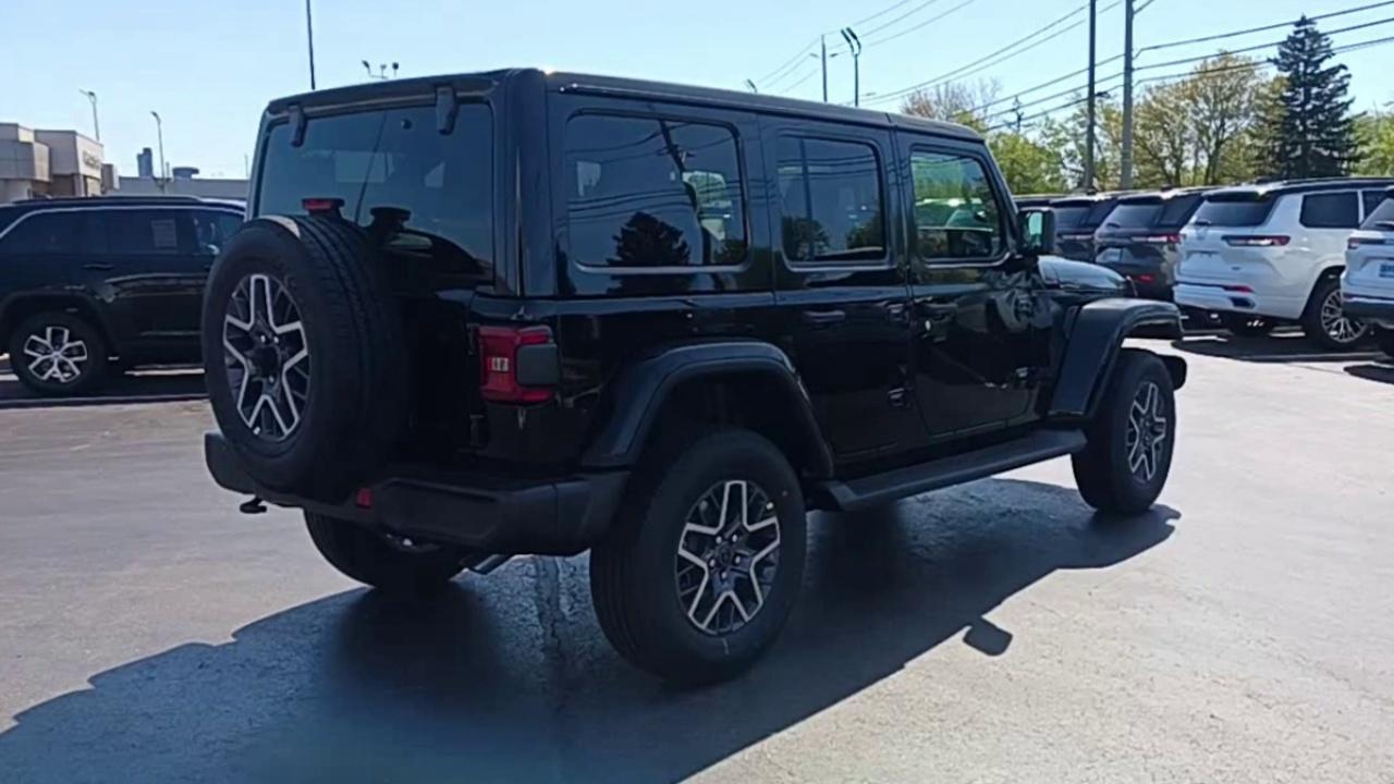 2025 Jeep Wrangler LEATHER/NAV/BODY COLOR TOP Photo