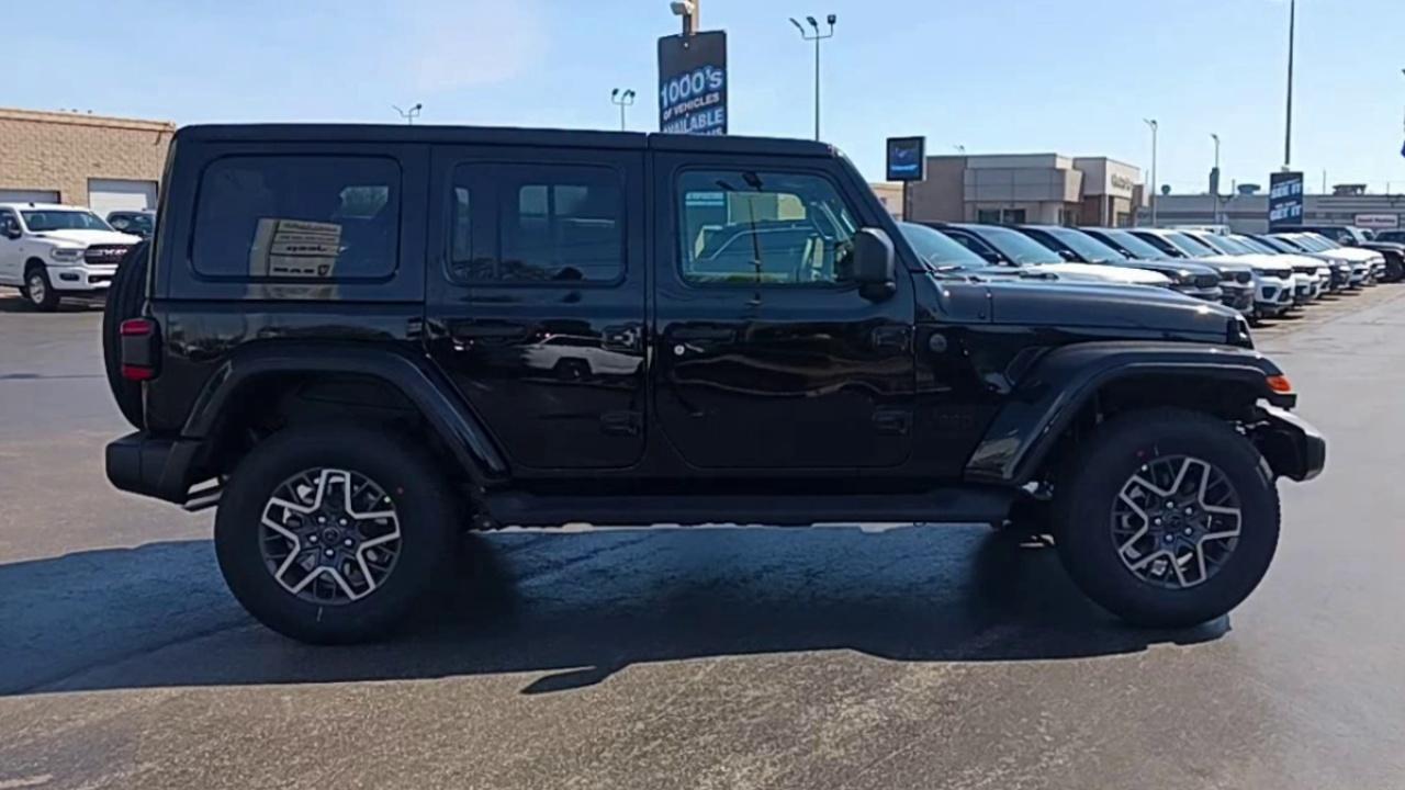2025 Jeep Wrangler LEATHER/NAV/BODY COLOR TOP Photo
