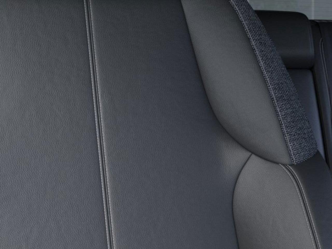 2026 Cadillac OPTIQ Luxury 4dr Luxury Photo