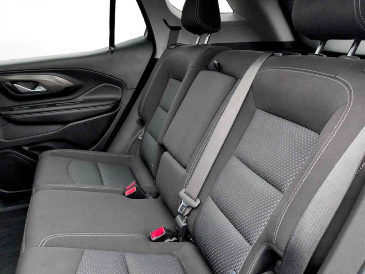 2023 GMC Terrain SLE  **PRO GRADE/SAFETY PKGS - ELEVATION** Photo