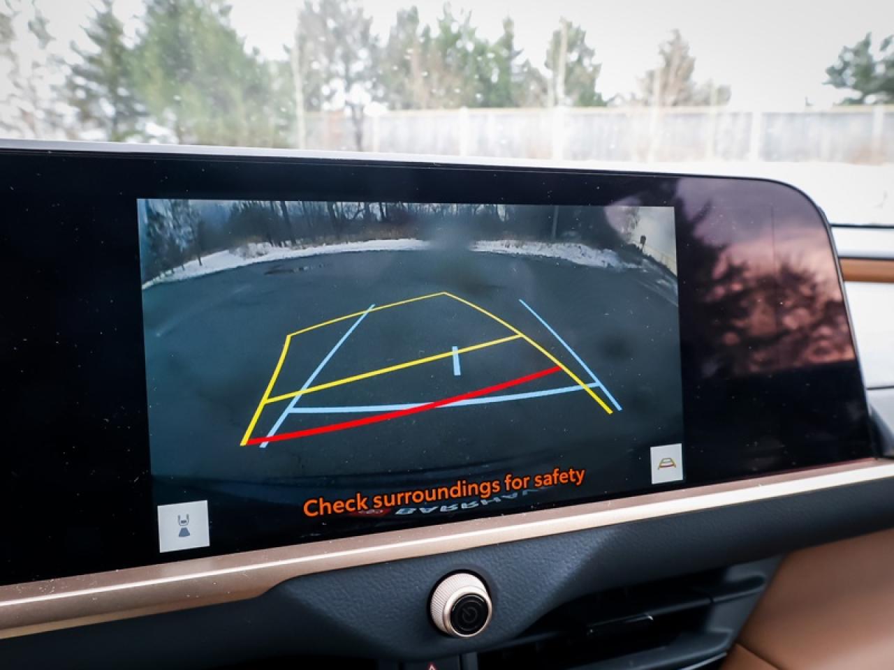 2023 GMC Sierra 1500 AT4  AT4, CREW, 6.2 V8,SUNROOF Photo