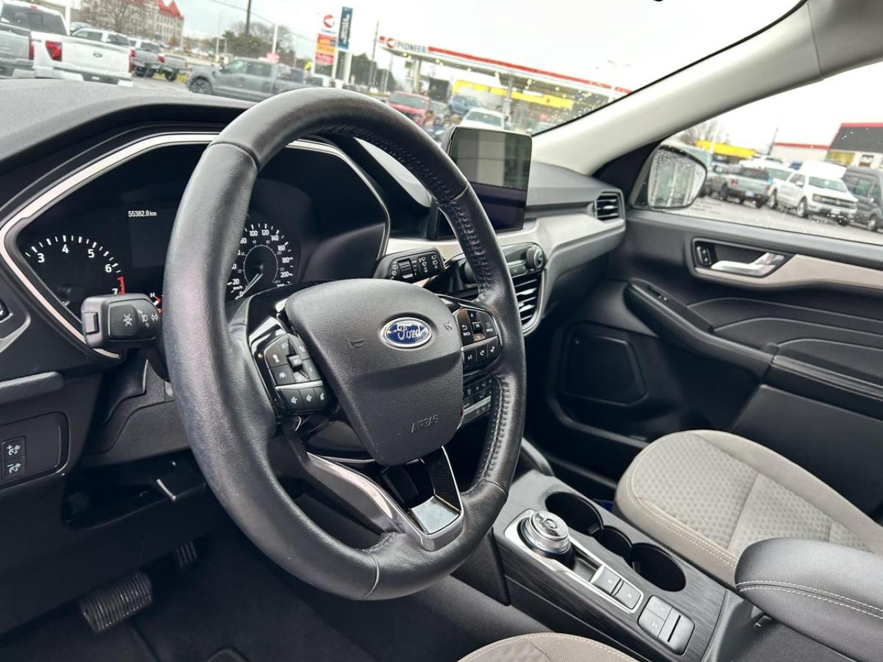 2021 Ford Escape SE Photo