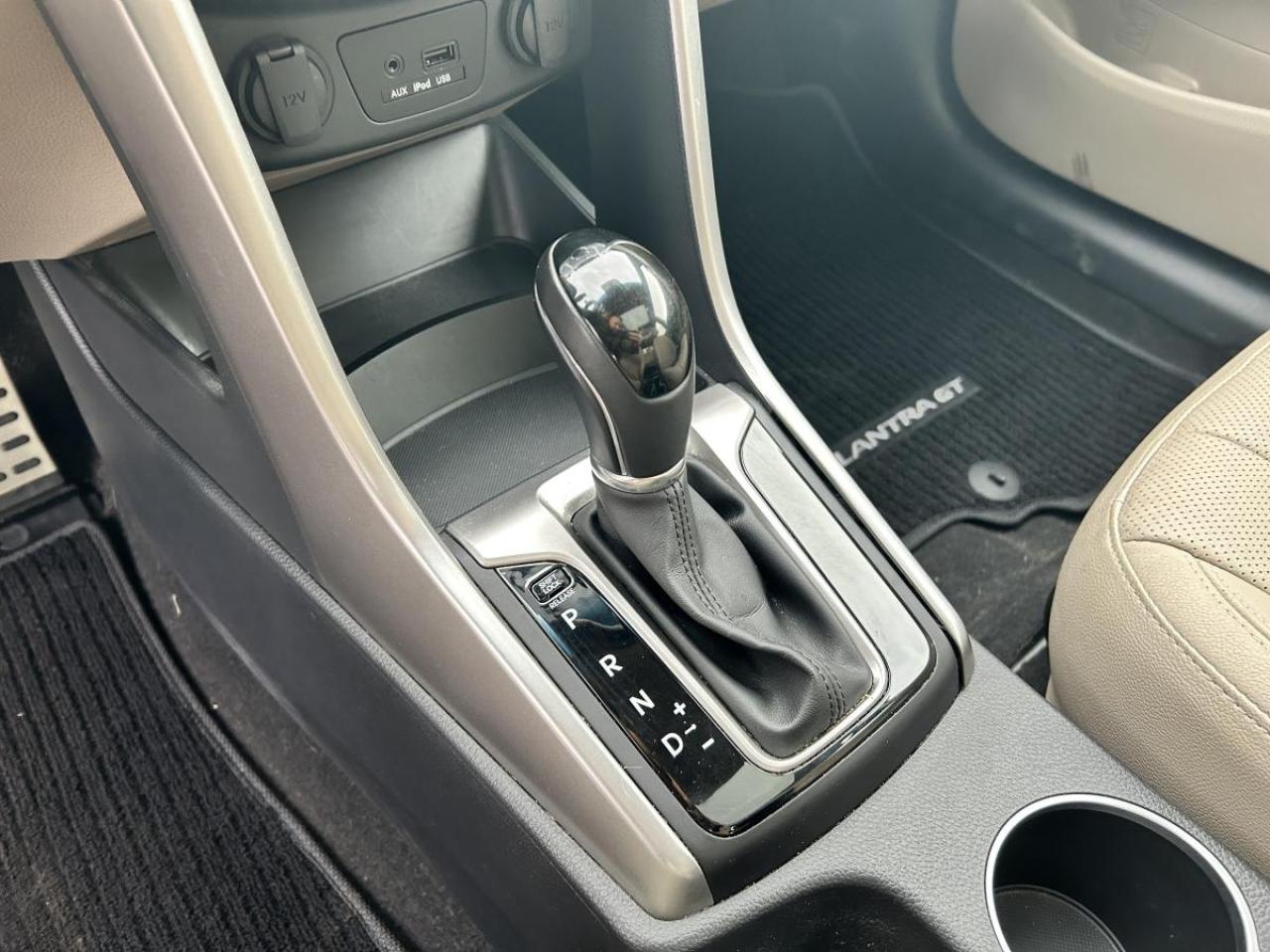 2013 Hyundai Elantra GT BASE Photo