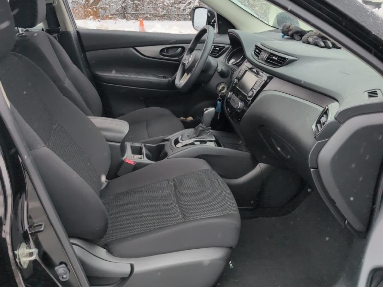 2023 Nissan Qashqai S AWD  - Heated Seats -  Apple CarPlay Photo