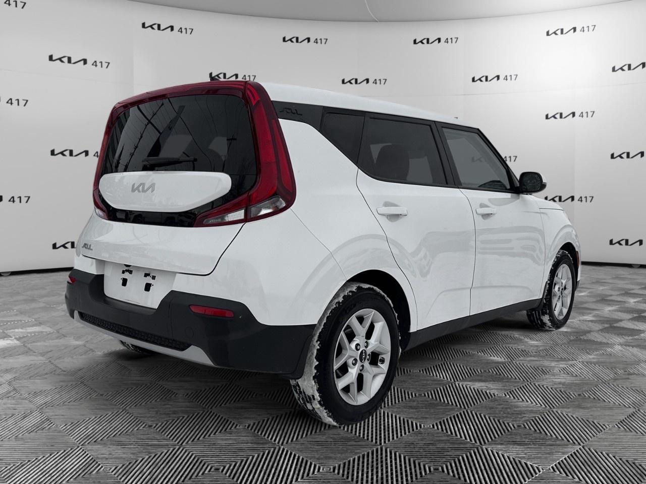 2022 Kia Soul EX IVT Photo