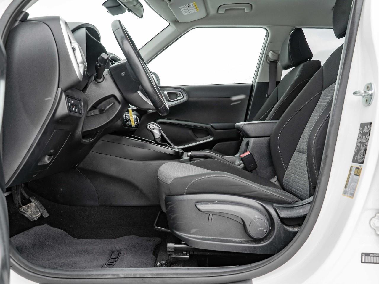 2022 Kia Soul EX IVT Photo