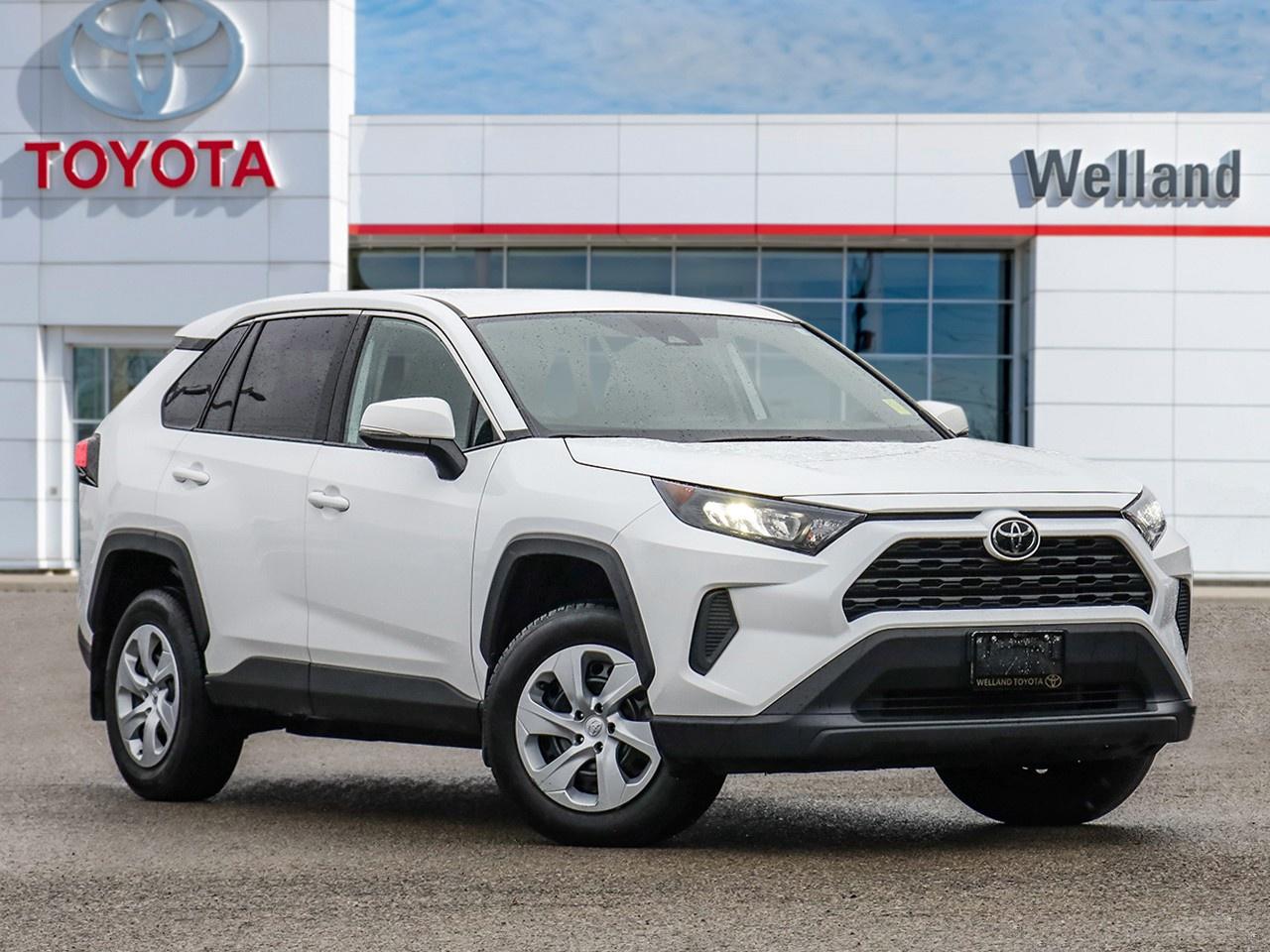 2024 Toyota RAV4 LE Photo