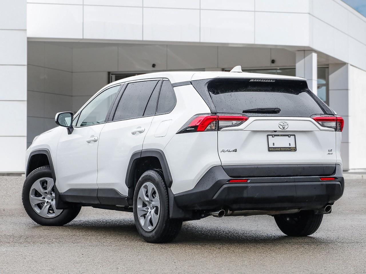 2024 Toyota RAV4 LE Photo