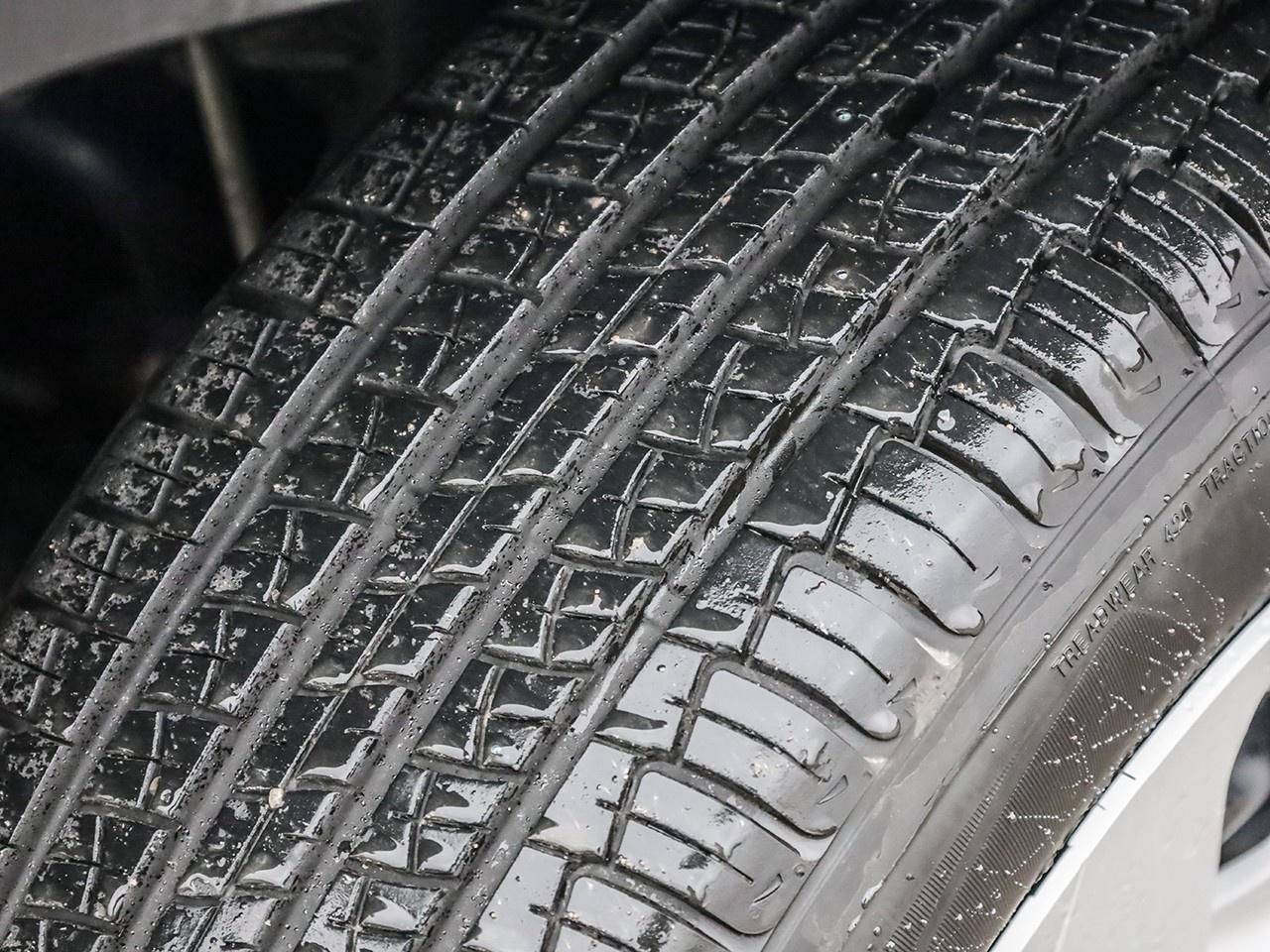 2024 Toyota RAV4 LE Photo