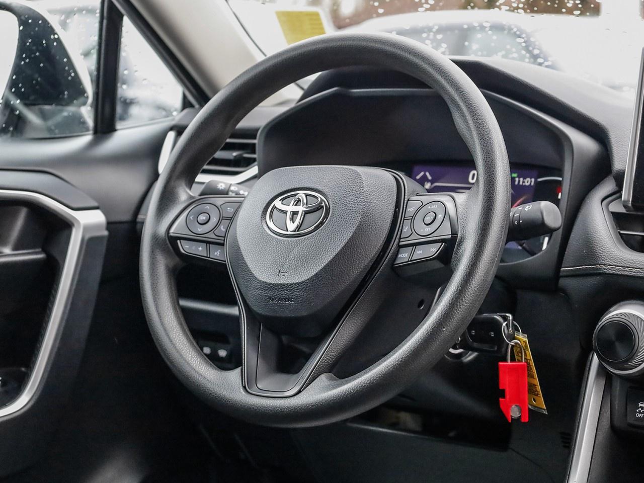 2024 Toyota RAV4 LE Photo