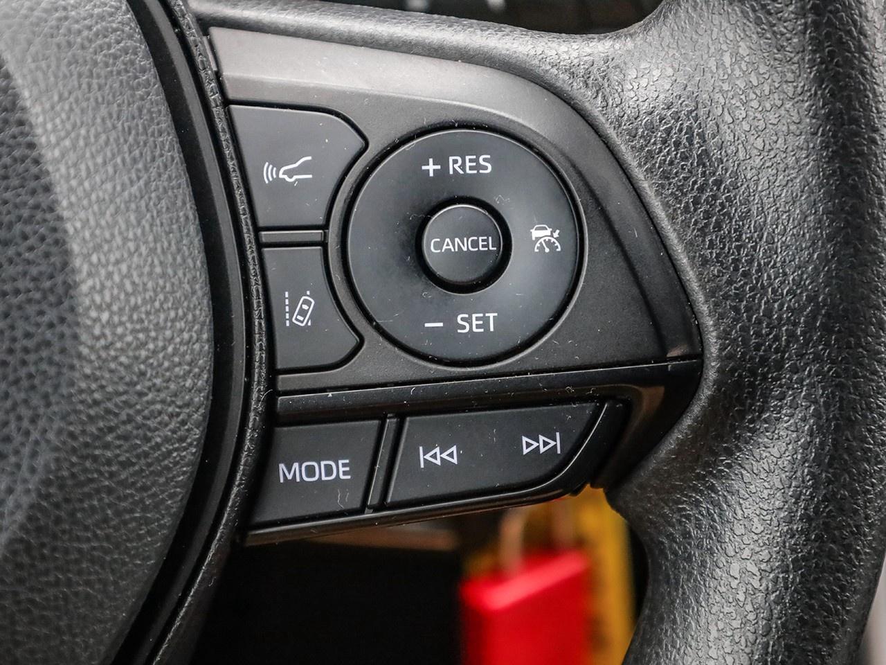 2024 Toyota RAV4 LE Photo