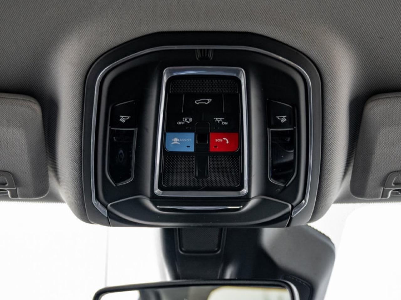 2022 Jeep Grand Cherokee L Limited Photo