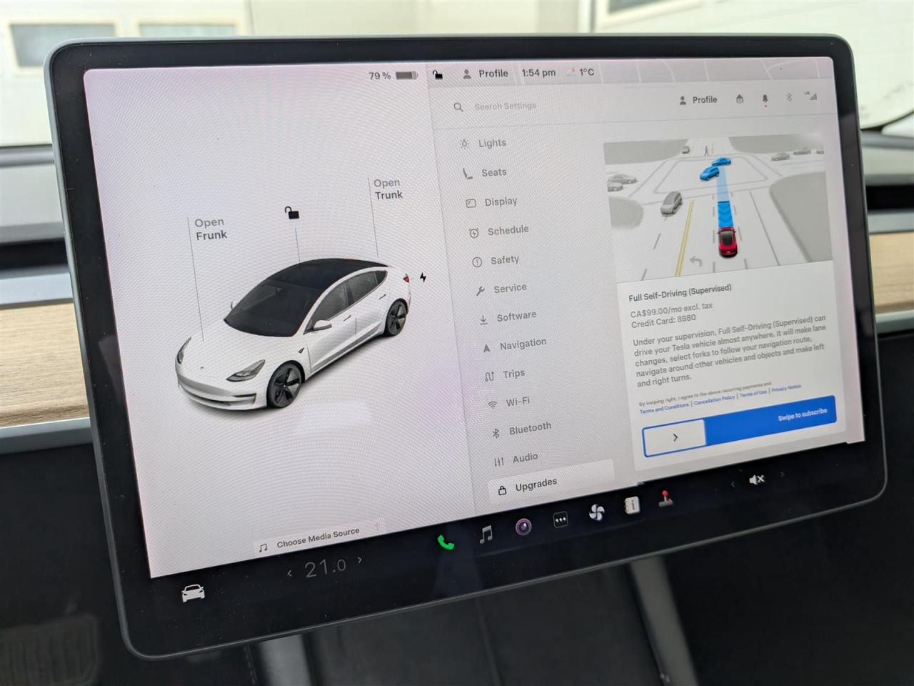 2021 Tesla Model 3 STANDARD RANGE PLUS Photo