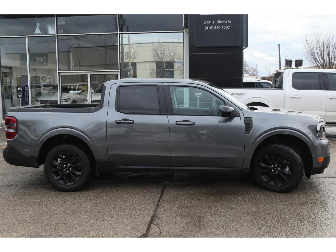 2024 Ford Maverick Lariat AWD | Black Appearance Package|Moonroof|8'' Touchscreen Photo