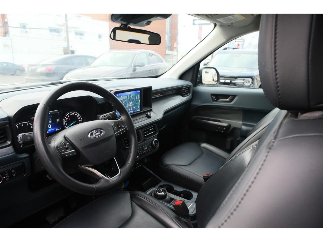 2024 Ford Maverick Lariat AWD | Black Appearance Package|Moonroof|8'' Touchscreen Photo