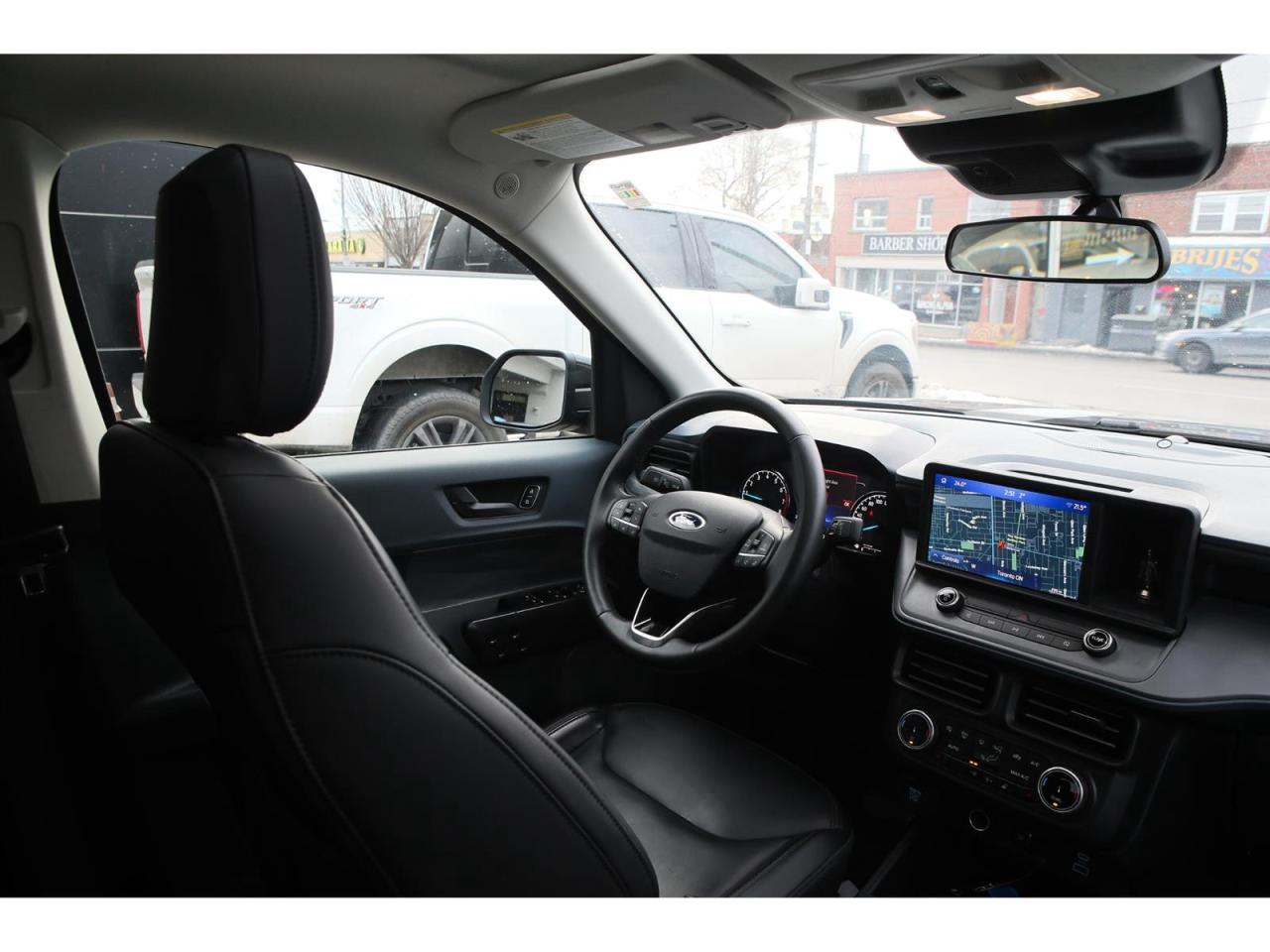 2024 Ford Maverick Lariat AWD | Black Appearance Package|Moonroof|8'' Touchscreen Photo