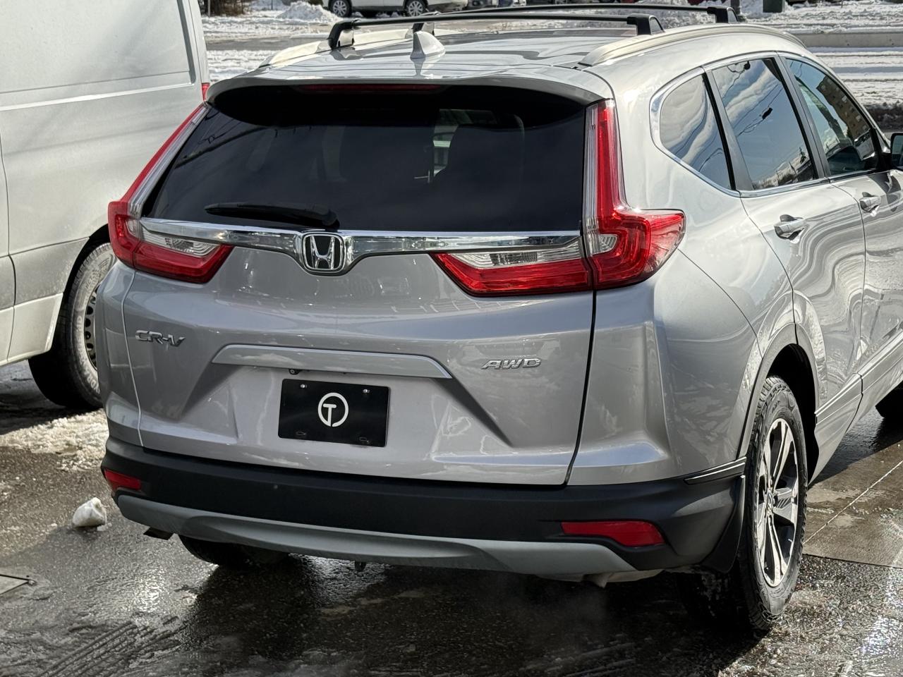 2017 Honda CR-V LX | BACK UP CAMERA | NO ACCIDENTS | FINANCE Photo