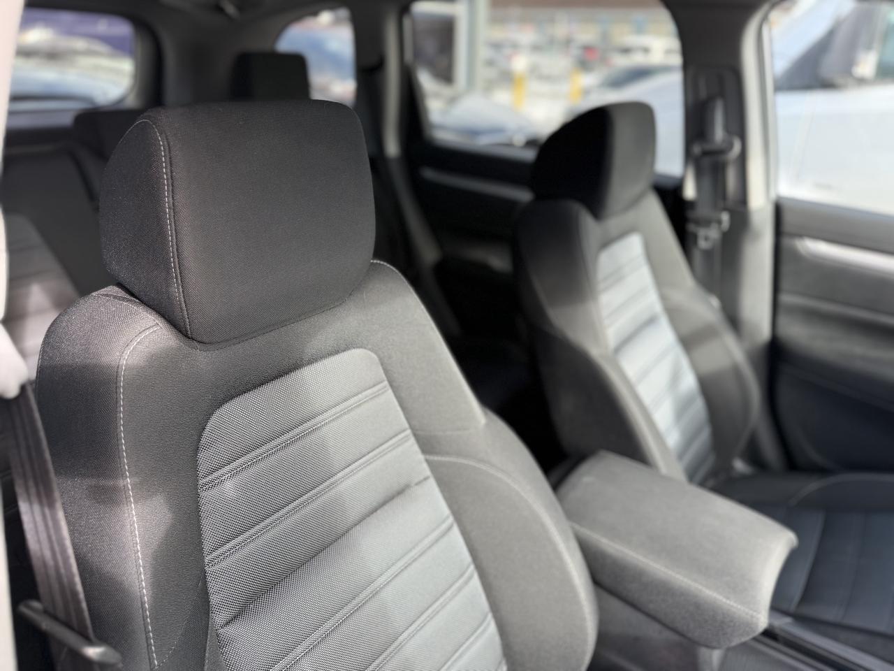 2017 Honda CR-V LX | BACK UP CAMERA | NO ACCIDENTS | FINANCE Photo