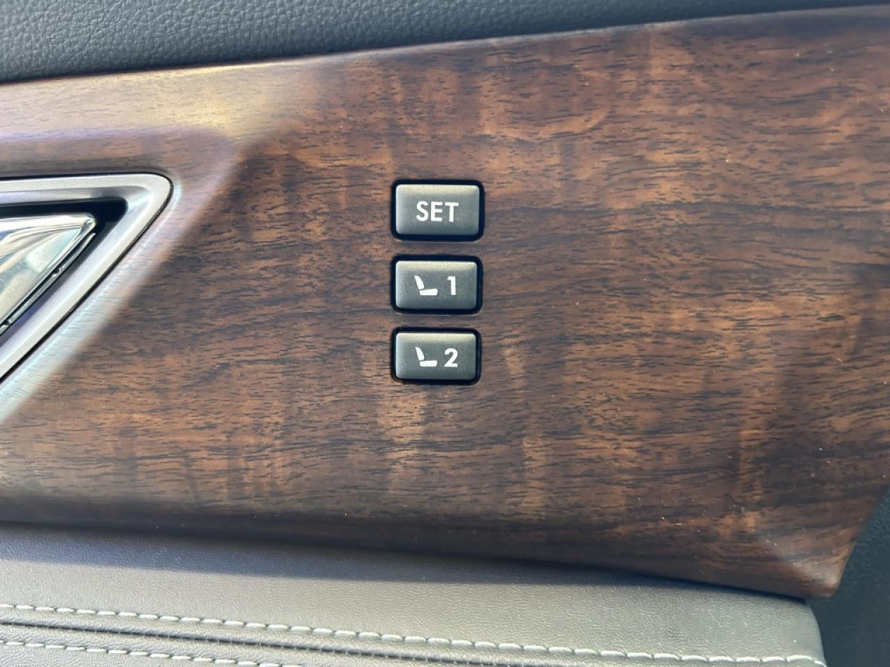 2025 Subaru ASCENT Premier  - Cooled Seats -  360 Camera Photo