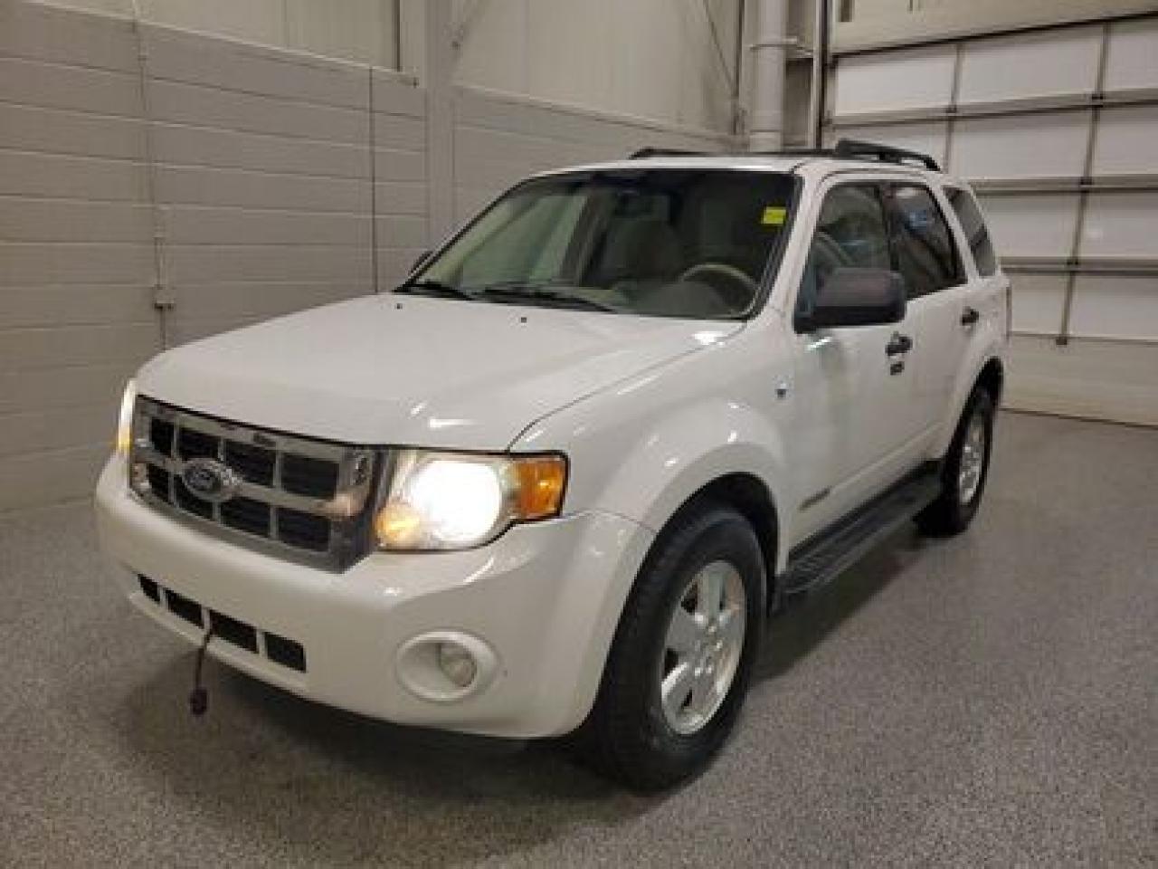 Used 2008 Ford Escape XLT W/ POWER HEATED MIRRORS for sale in Moose Jaw, SK