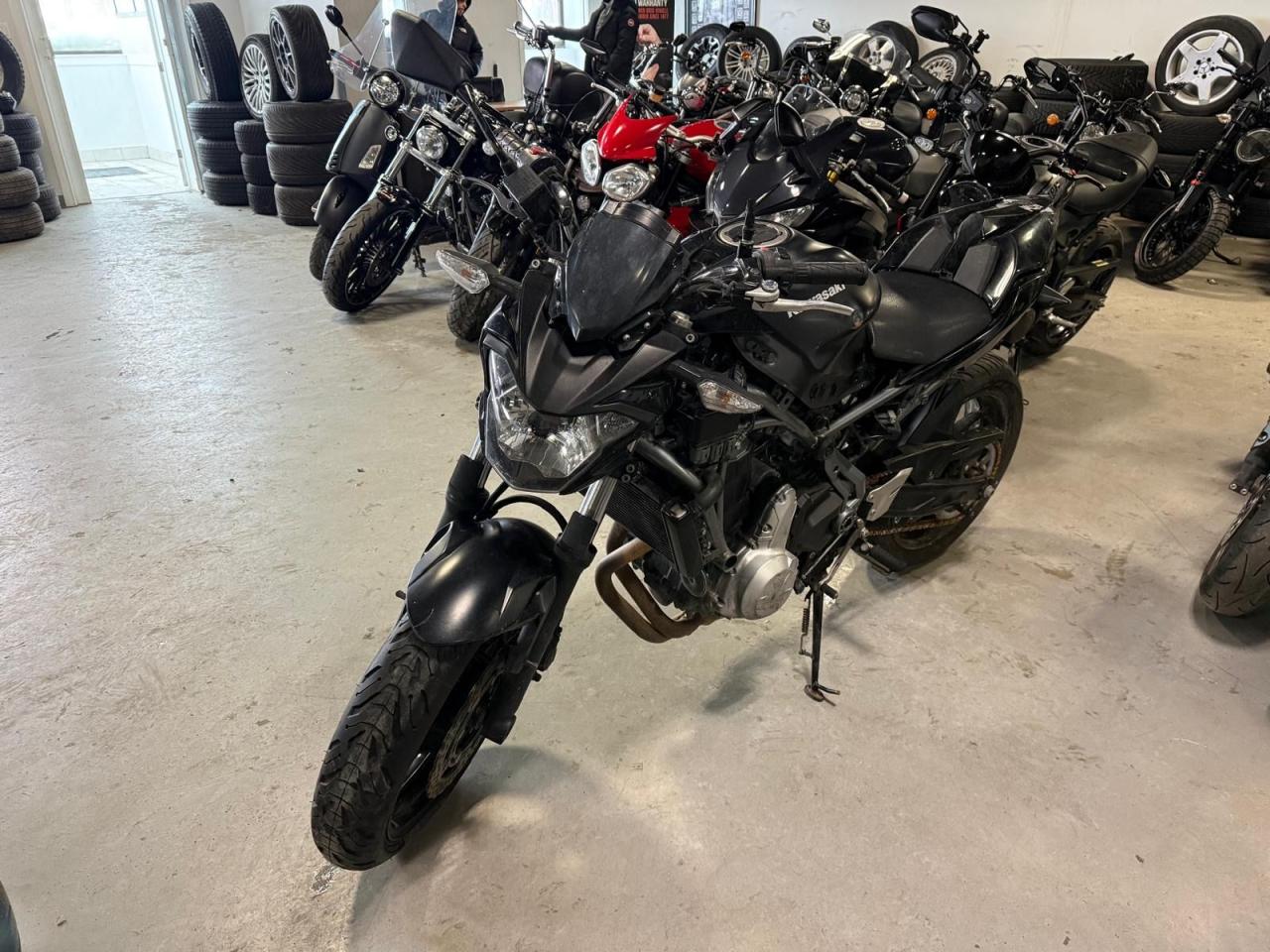 2017 Kawasaki Ninja 650 Z650, 2 CYLINDER, LIGHT DAMAGE, AS IS SPECIAL