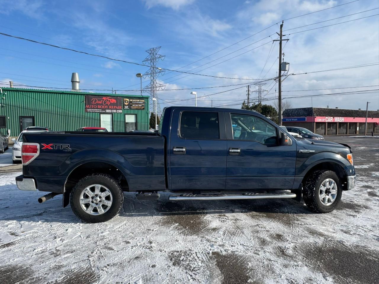 2013 Ford F-150 XLT Photo2