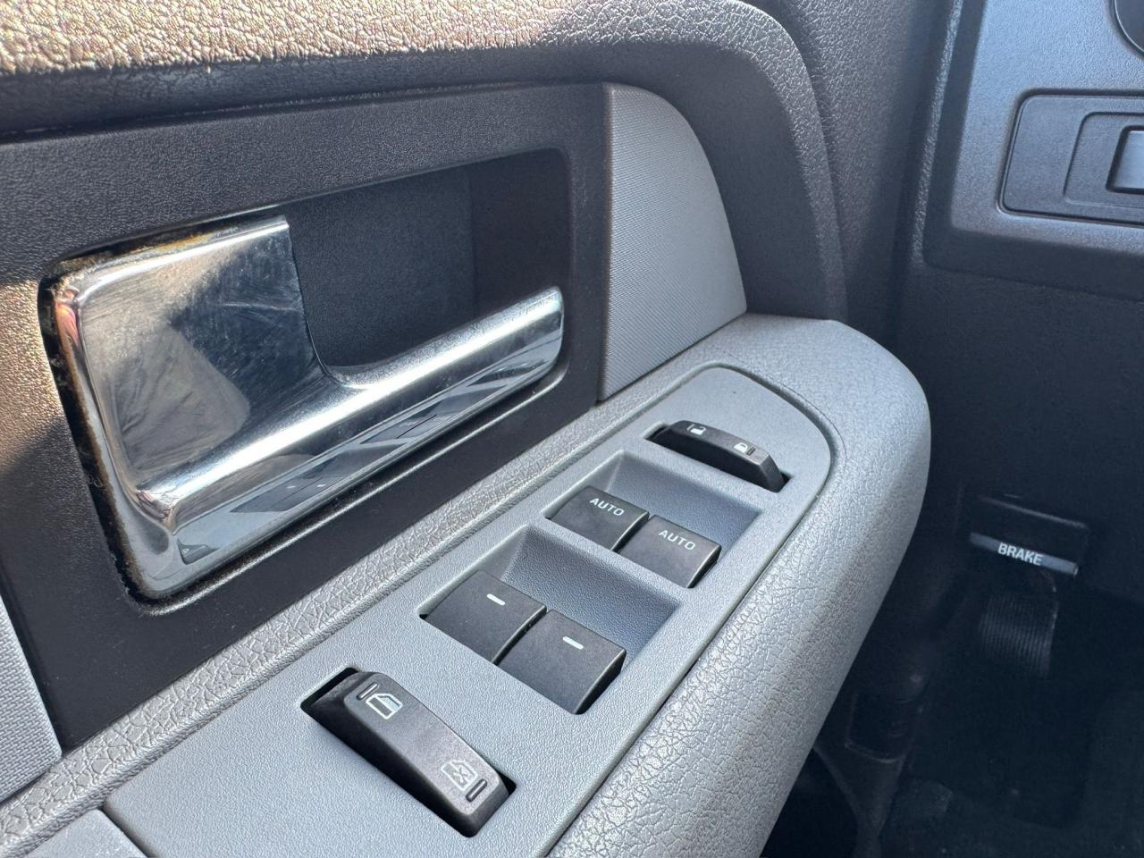 2013 Ford F-150 XLT Photo