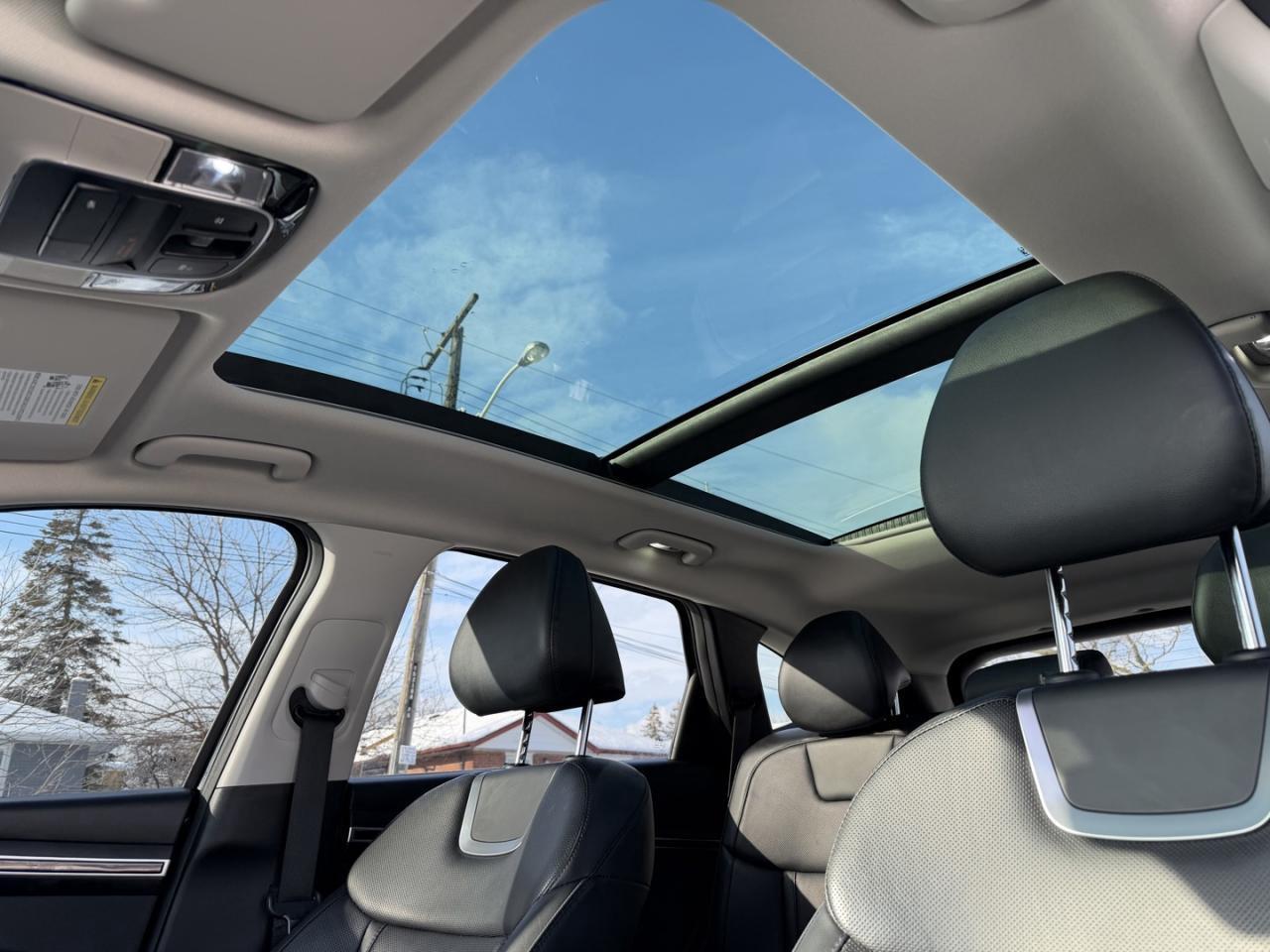 2022 Hyundai Tucson Hybrid Luxury AWD Photo