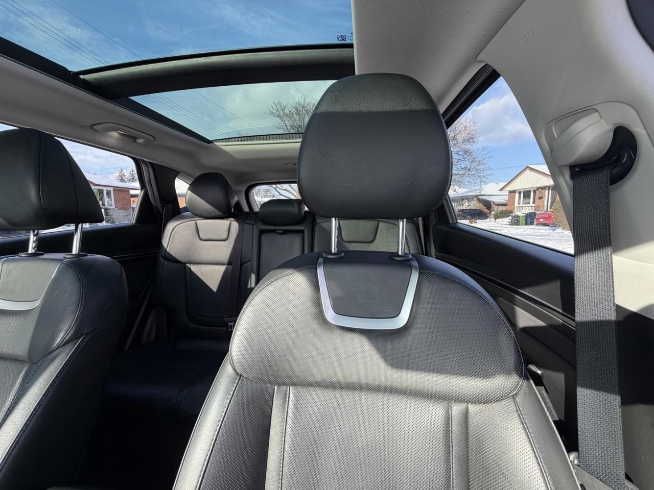 2022 Hyundai Tucson Hybrid Luxury AWD Photo