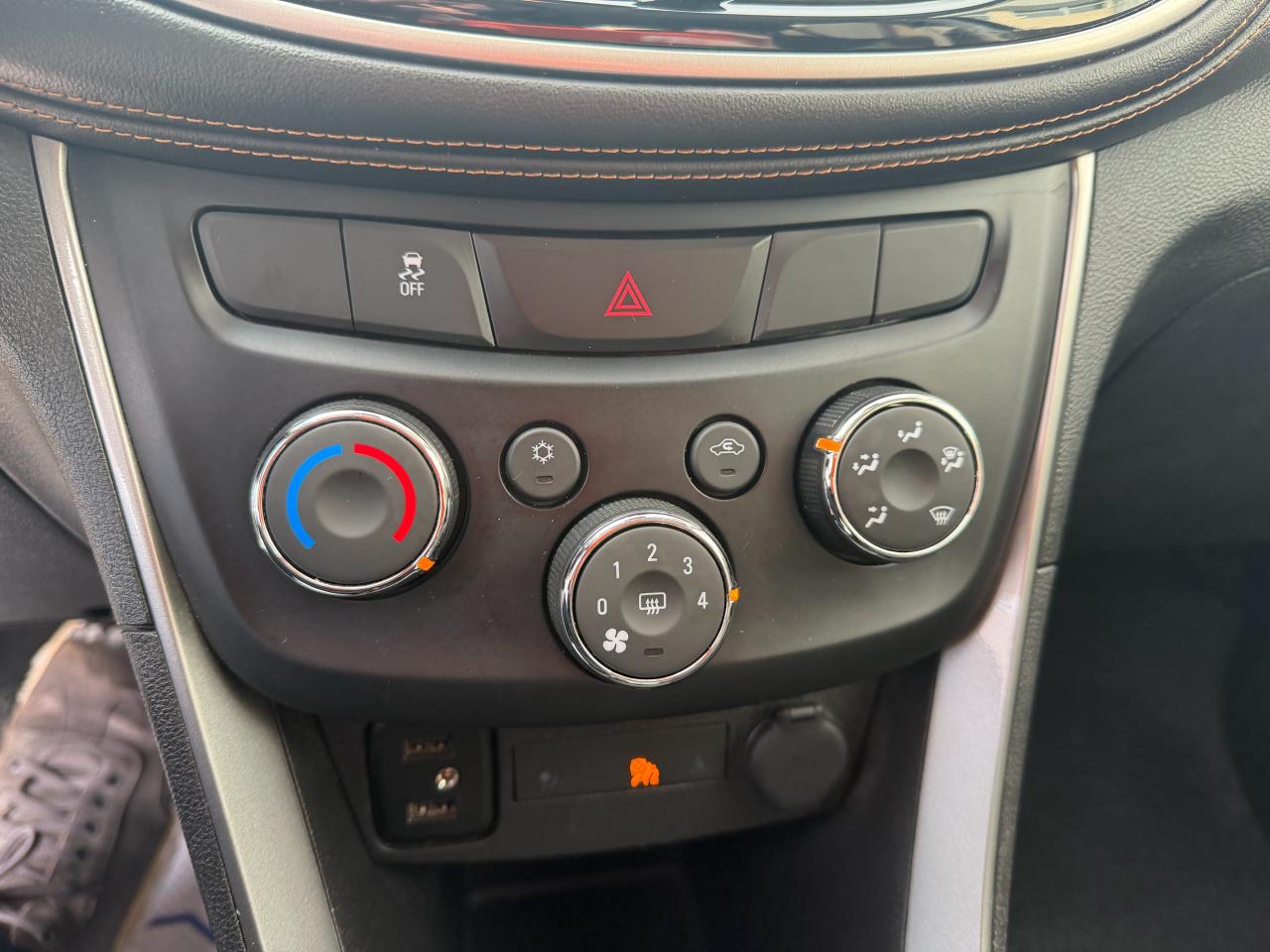 2018 Chevrolet Trax LT - BACK-UP CAMERA, POWER GROUP, REMOTE START! Photo64
