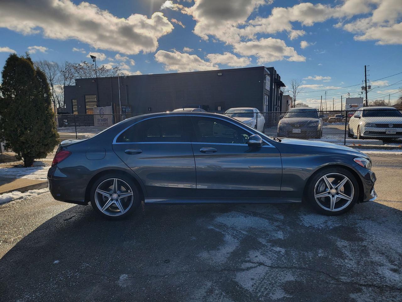 2015 Mercedes-Benz C-Class C 300 | AMG Photo3