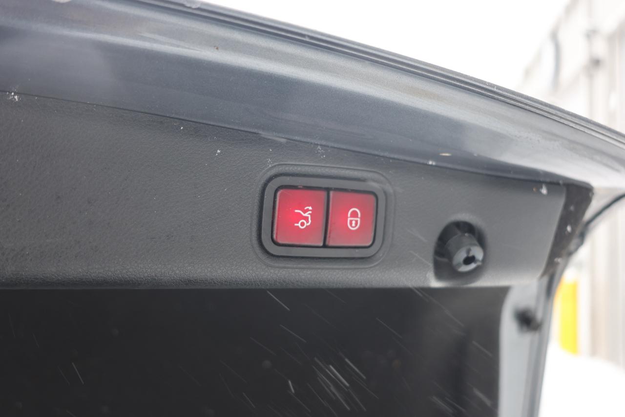 2019 Mercedes-Benz E-Class E450 4MATIC - AMGPKG|PANO|NAVI|360CAMERA Photo