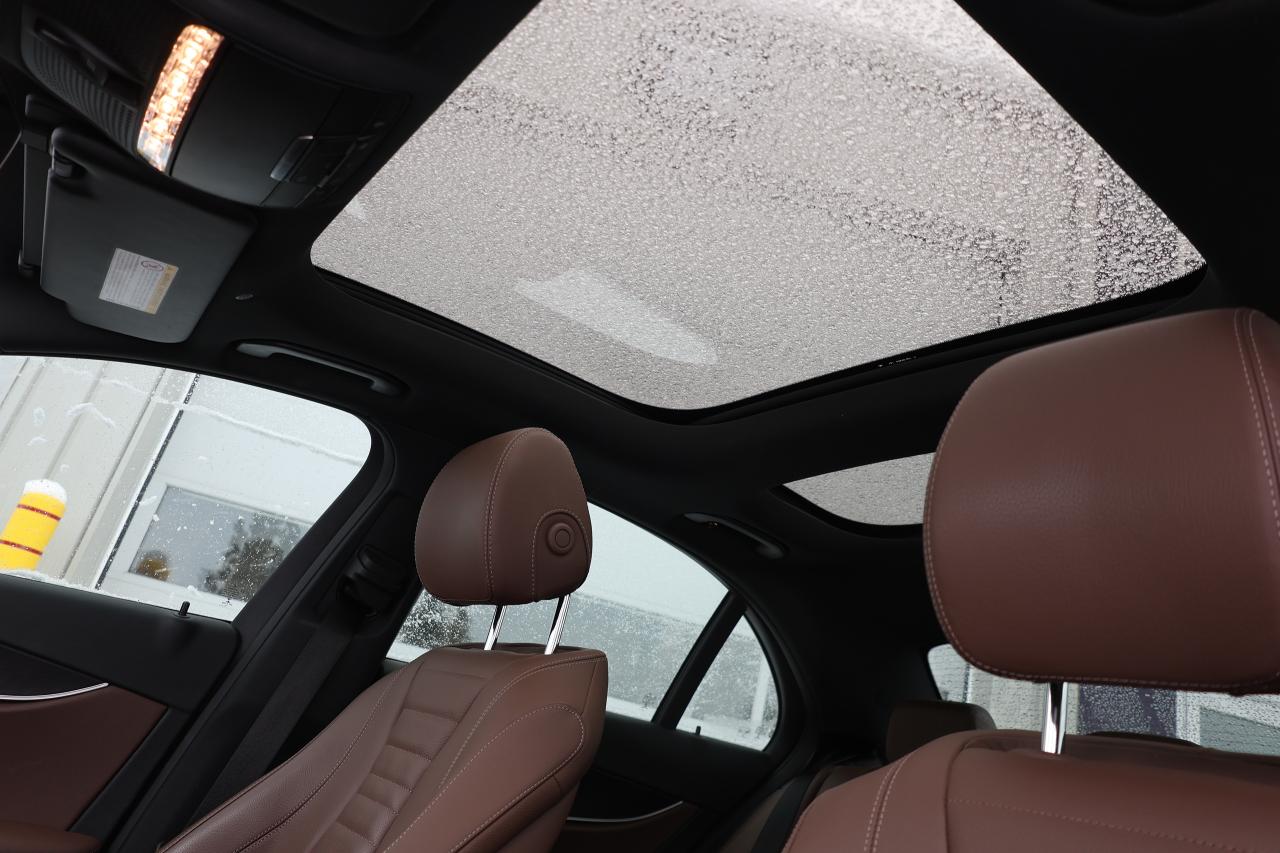 2019 Mercedes-Benz E-Class E450 4MATIC - AMGPKG|PANO|NAVI|360CAMERA Photo