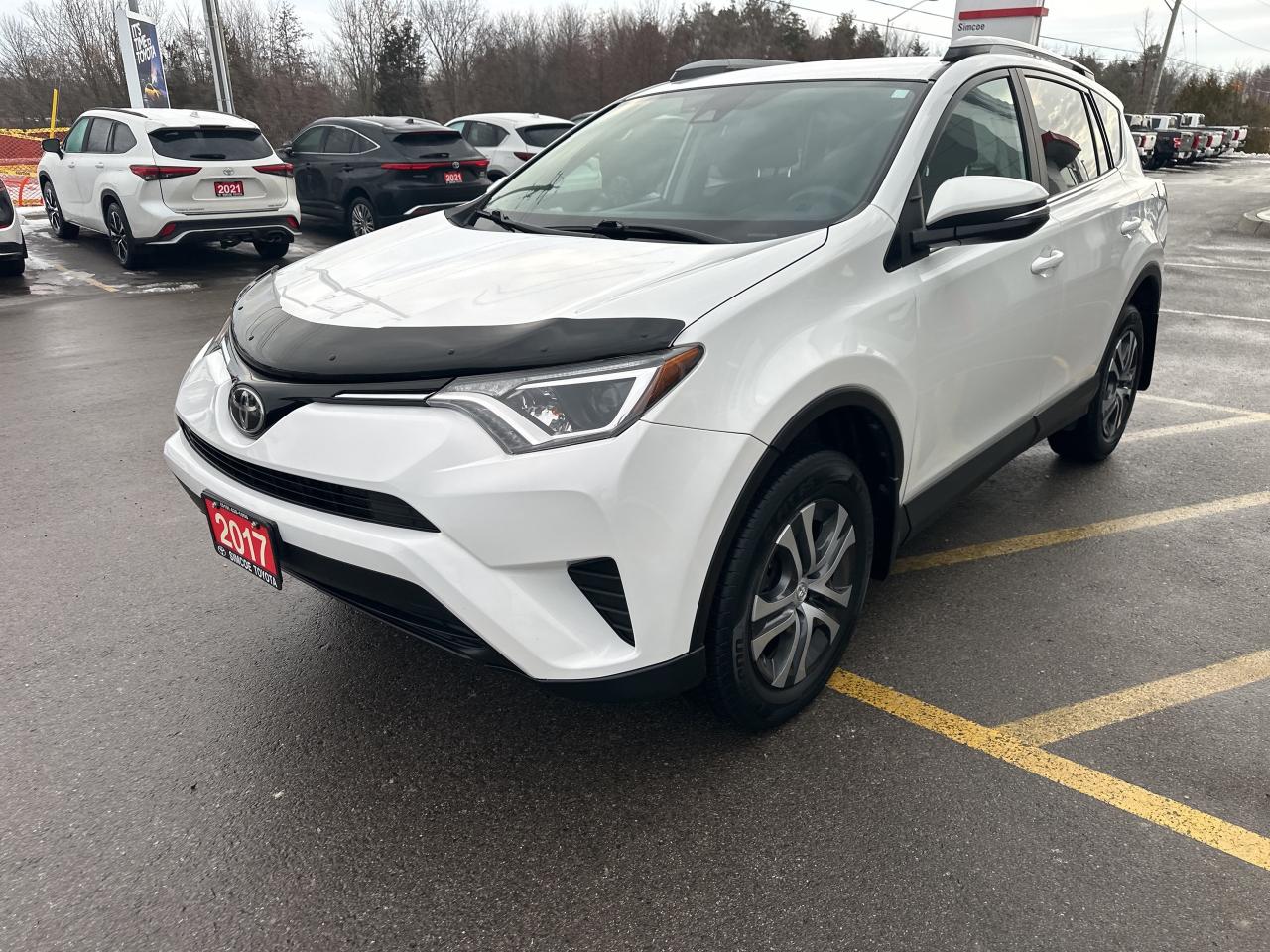 2017 Toyota RAV4 LE FWD - 1 Owner Photo0