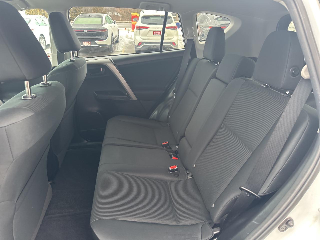 2017 Toyota RAV4 LE FWD - 1 Owner Photo