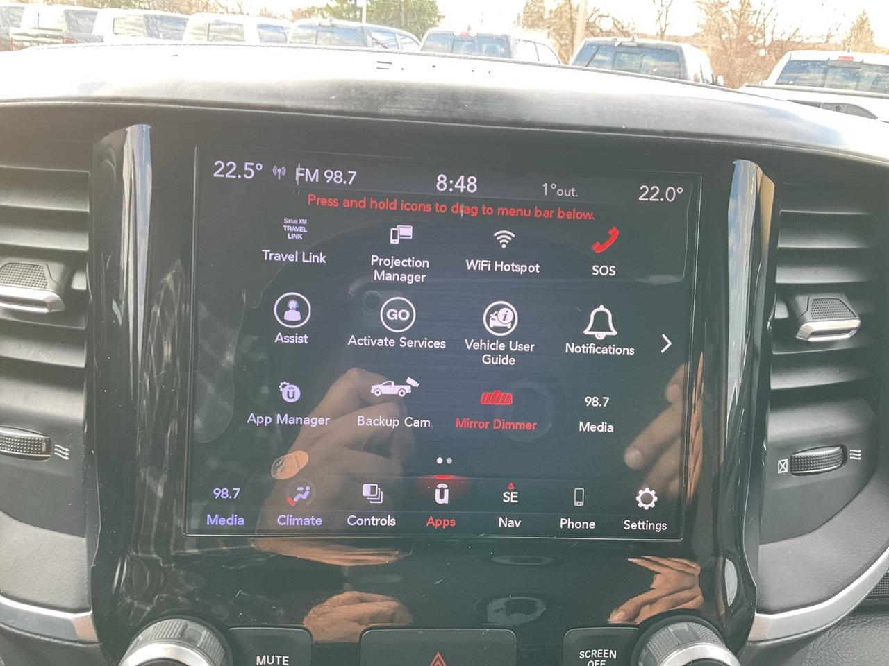 2019 RAM 1500 Crew Cab BIG HORN LVL 1 / V8 / NAV / ANDROID APPLE CARPLAY Photo