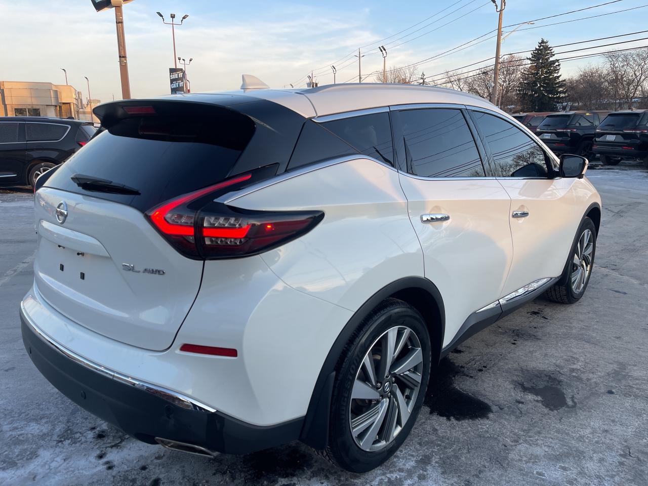 2019 Nissan Murano LEATHER / SUNROOF / HTD SEATS / AWD / V6 Photo